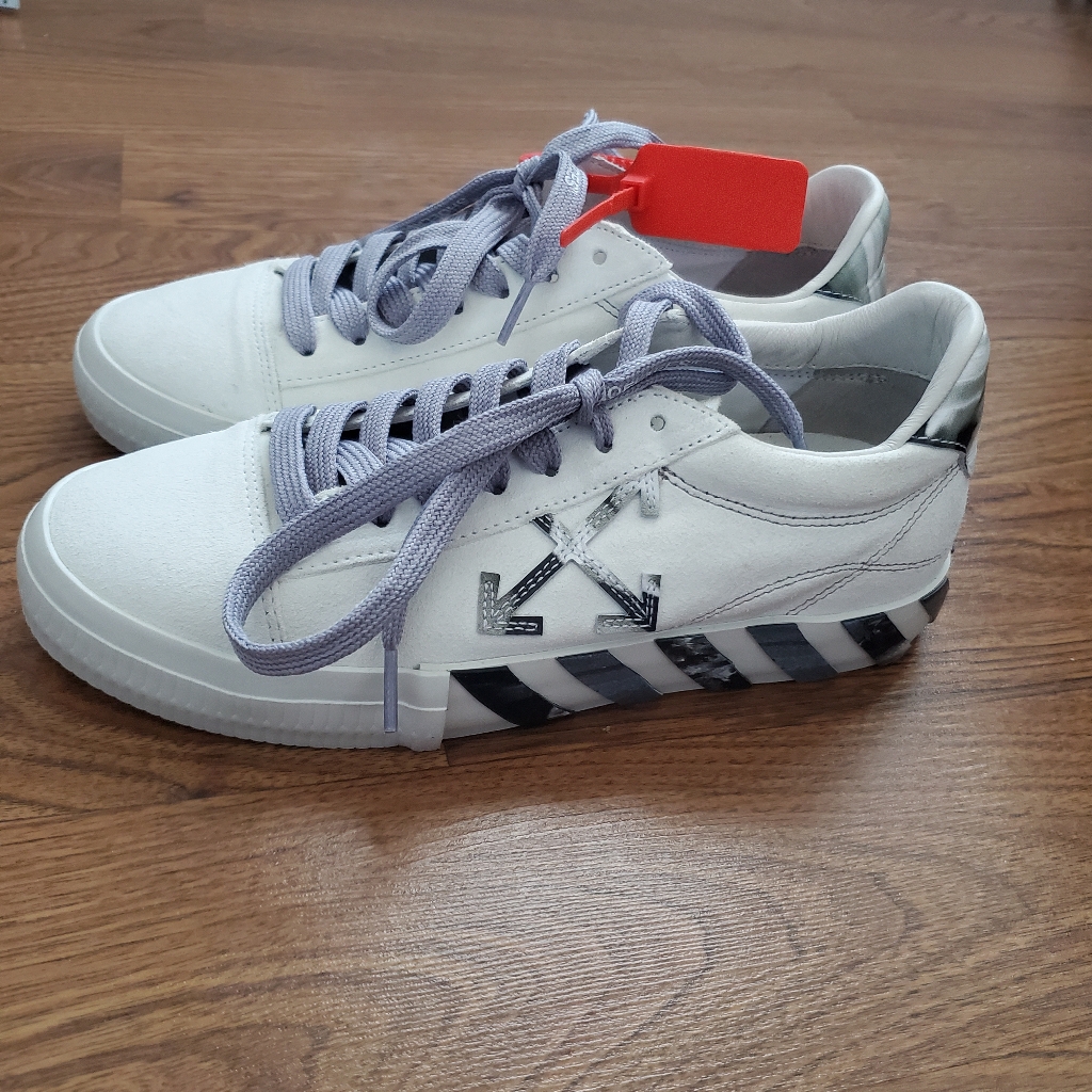 Off White Low Vulcanized Canvas Sneakers